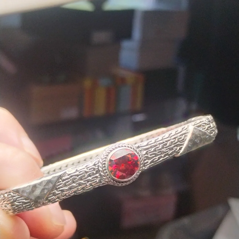 Sarda 925 Sterling Silver Bali Made Bangle Cuff With Brilliant Fire Gemstone - Picture 2 of 9